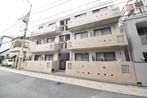 モンジュ榎本の物件外観写真